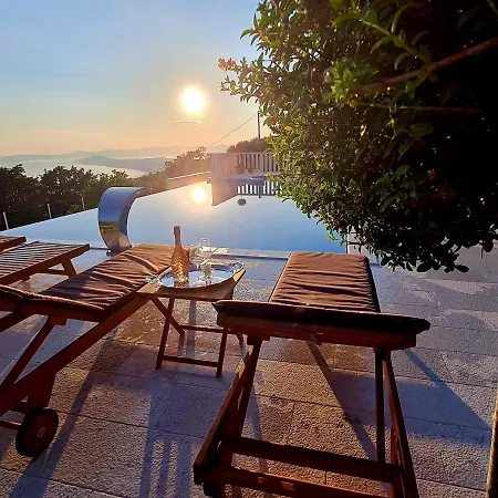 Sea View Luxury Conte With Swiming Pool And Romantic Aparthotel Podstrana