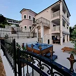 Lejlighedshotel Sea View Luxury Conte With Swiming Pool And Romantic Podstrana