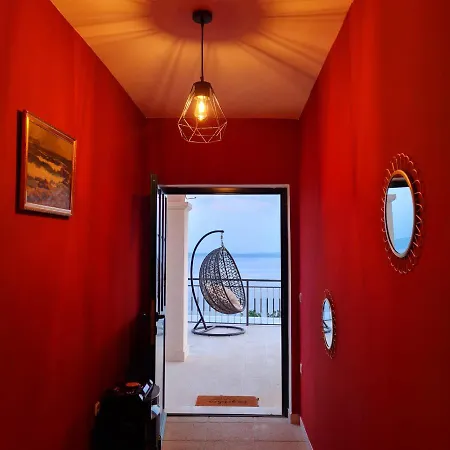 Sea View Luxury Conte With Swiming Pool And Romantic Ποντστράνα