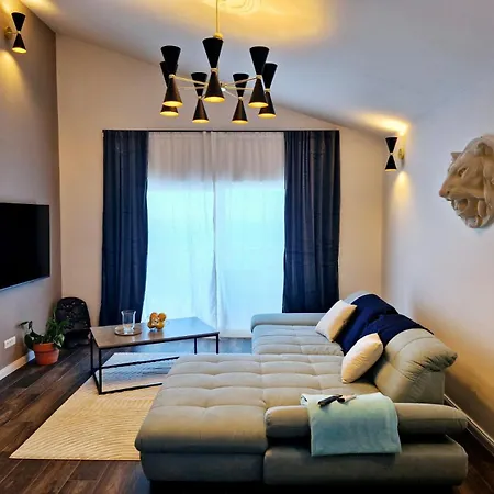 Sea View Luxury Conte With Swiming Pool And Romantic 4*